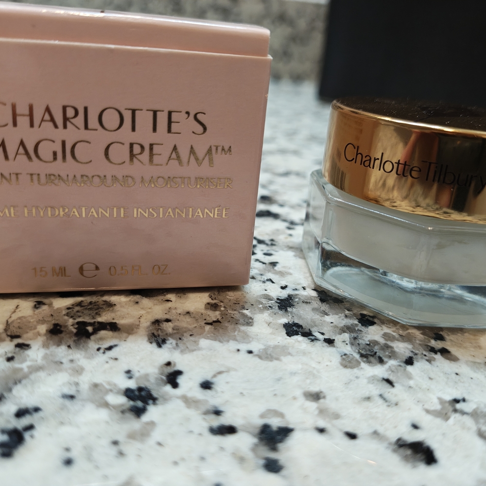 Charlotte Tilbury Magic Cream with Rose Gold Lid